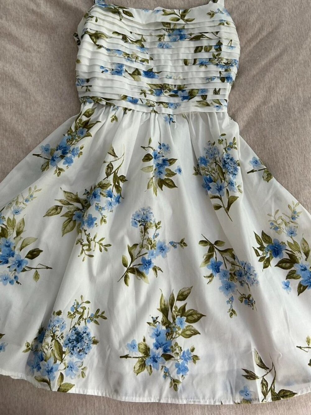 Blu Pepper Floral Pleated Babydoll Dress NWT White Blue Hydrangea Size Large